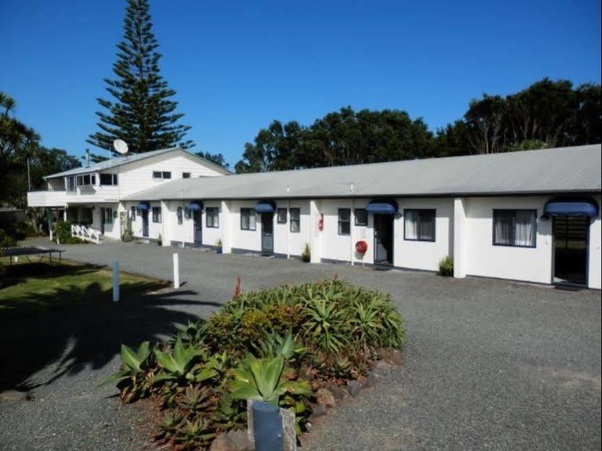 Pukenui Lodge Motel Exterior foto